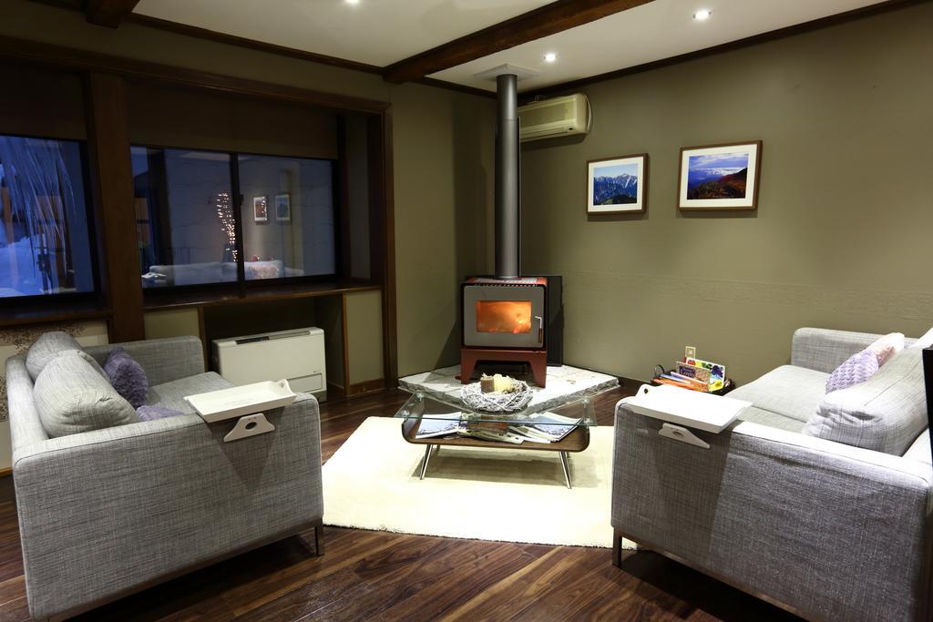 Snowlines Lodge Hakuba Kültér fotó